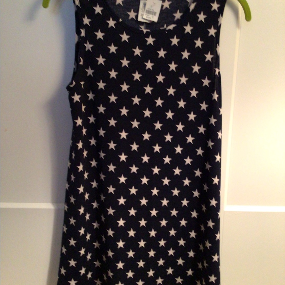 Sleeveless tank